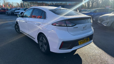 Hyundai IONIQ 1.6 GDi Hybrid Premium SE 5dr DCT Hybrid Hatchback